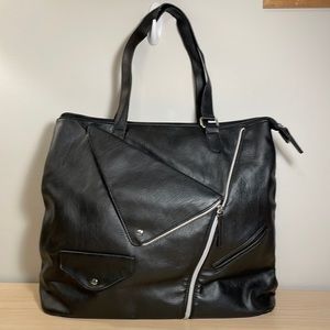 Black Zipper Tote